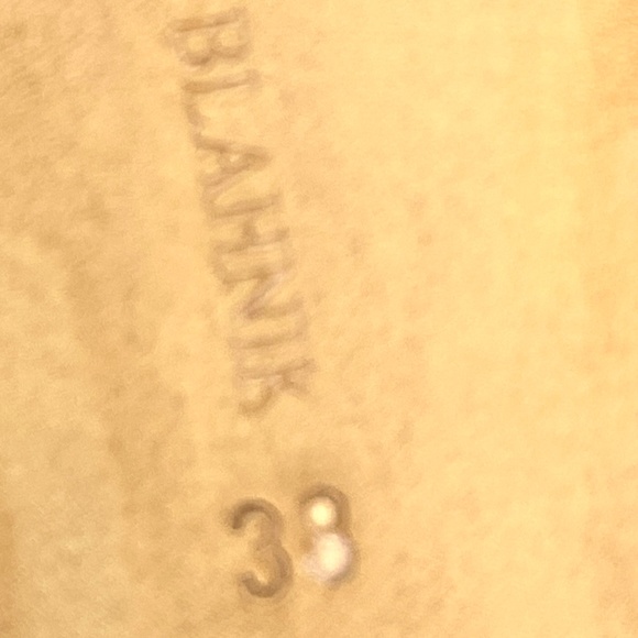 Manolo Blahnik Brown Leather Kitten Heel Booties 8 - Picture 11 of 11